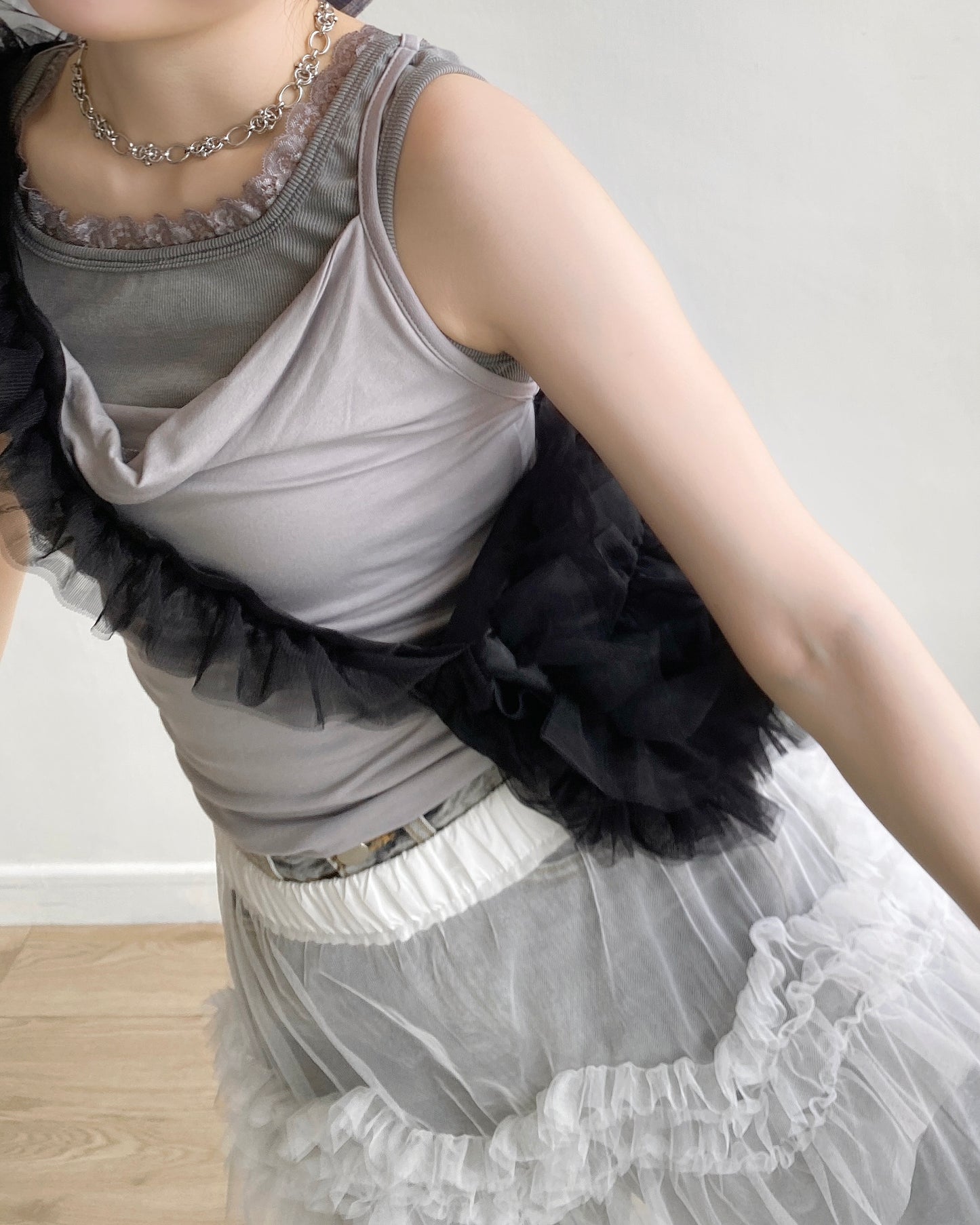 VT247 Twins Lace Vest - Pink | Gray