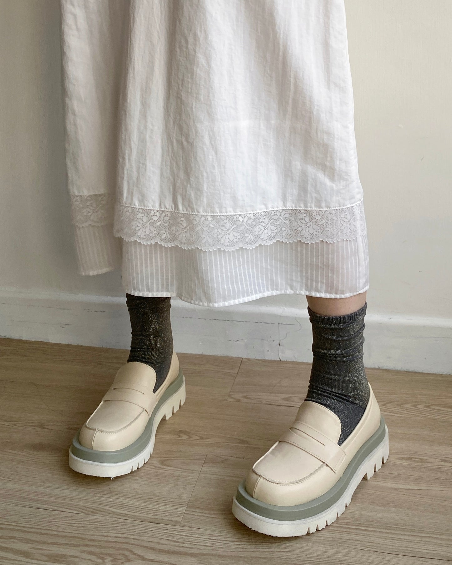 DS275 Layer Long OPS - White | Black