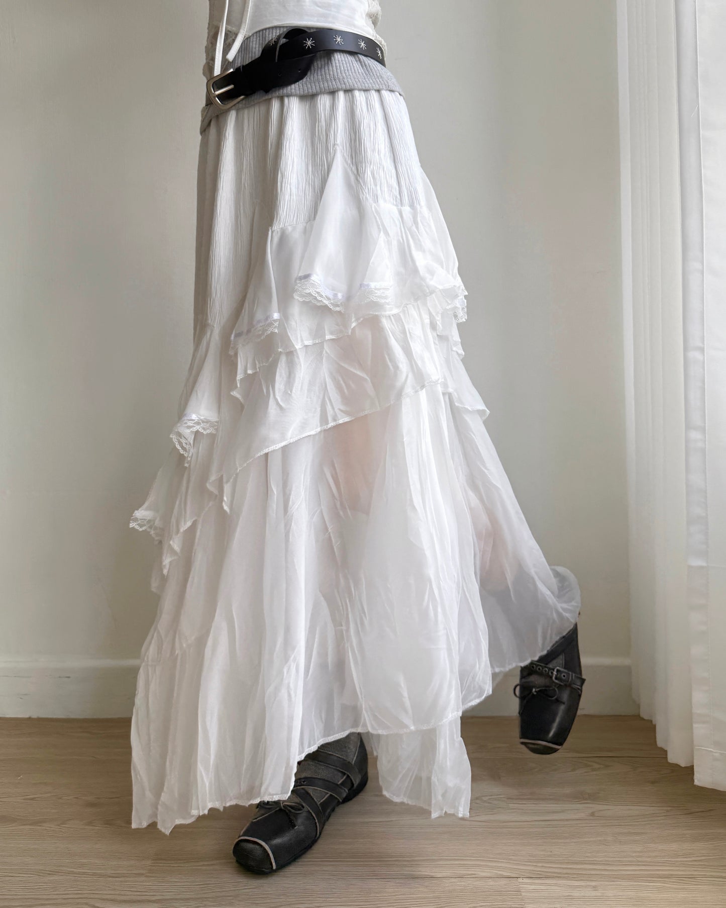 SK194 Lace Skirt - White | Black