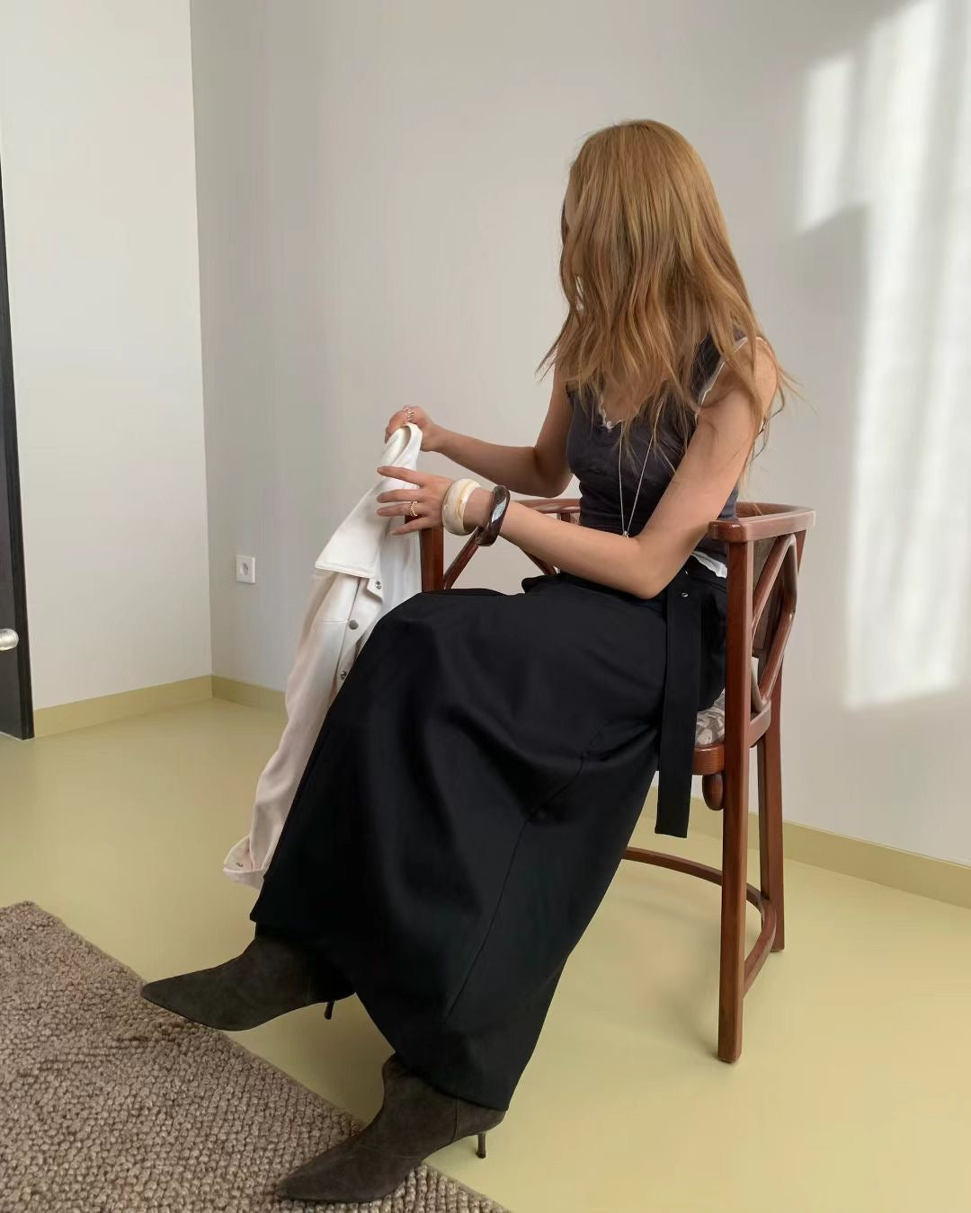 VT277 Ruffle Vest - White | Yellow | Brown | Purple | Charcoal