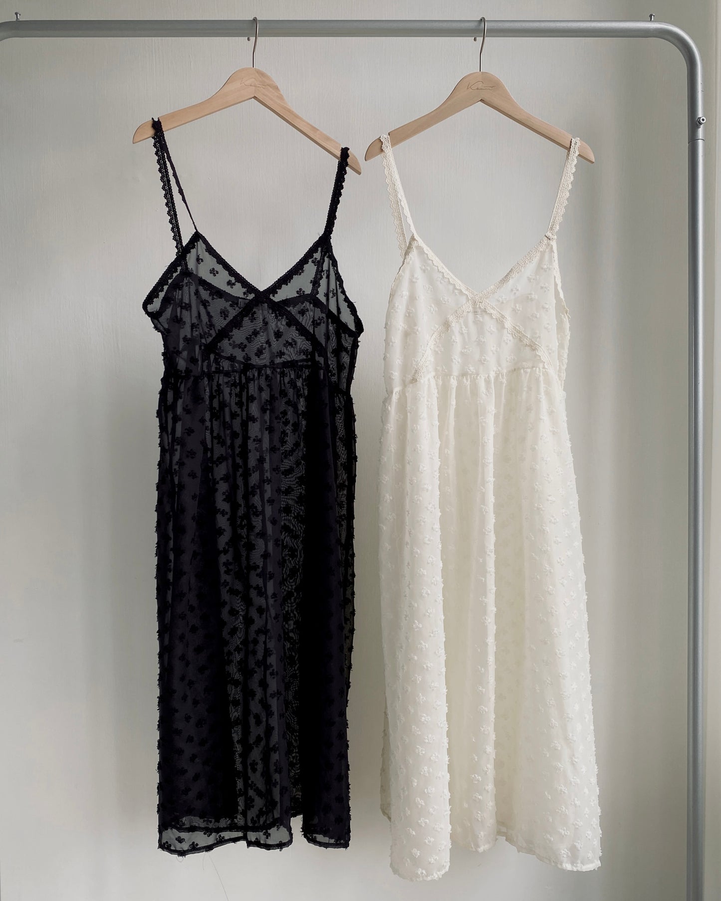 DS262 FAFA OPS - Ivory | Black