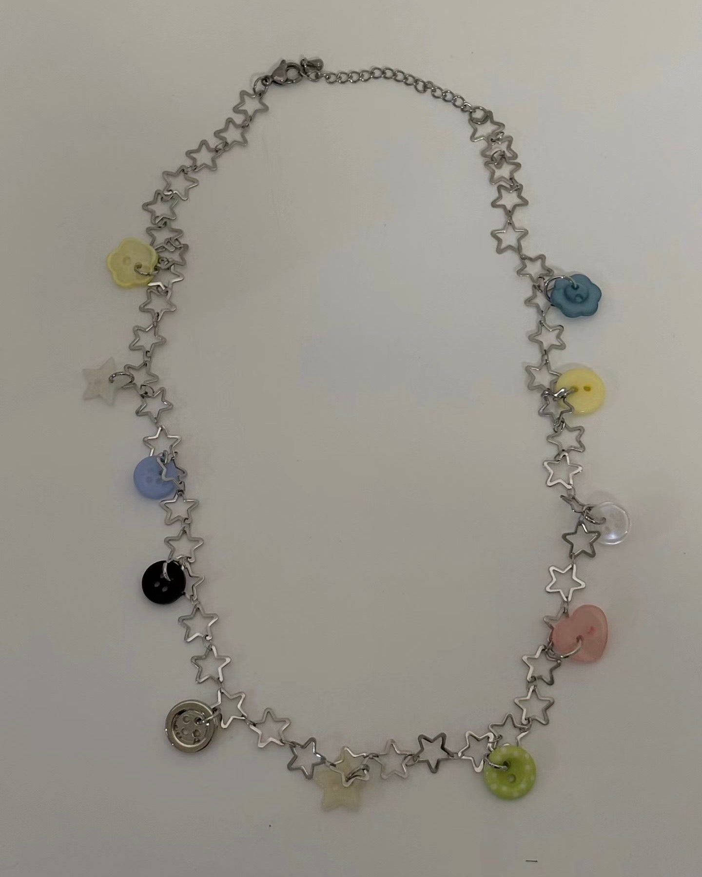 KA412 Button Necklace