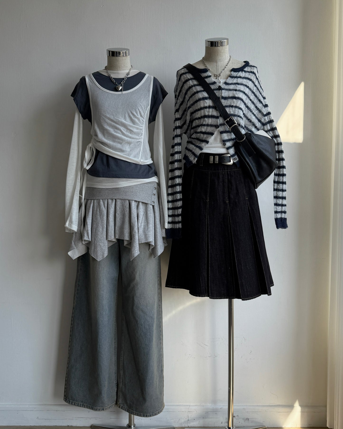 VT278 Mellow Vest - White | Blue | Charcoal