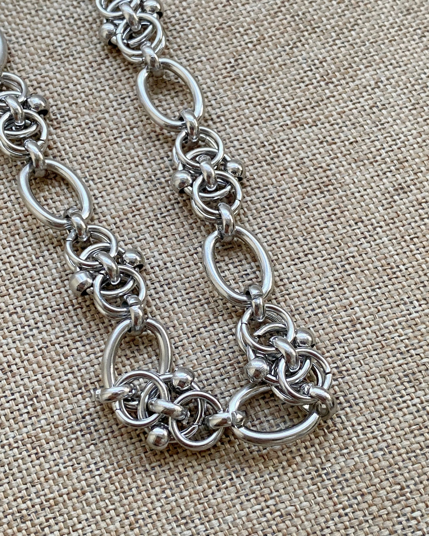 KA347 Knot Necklace