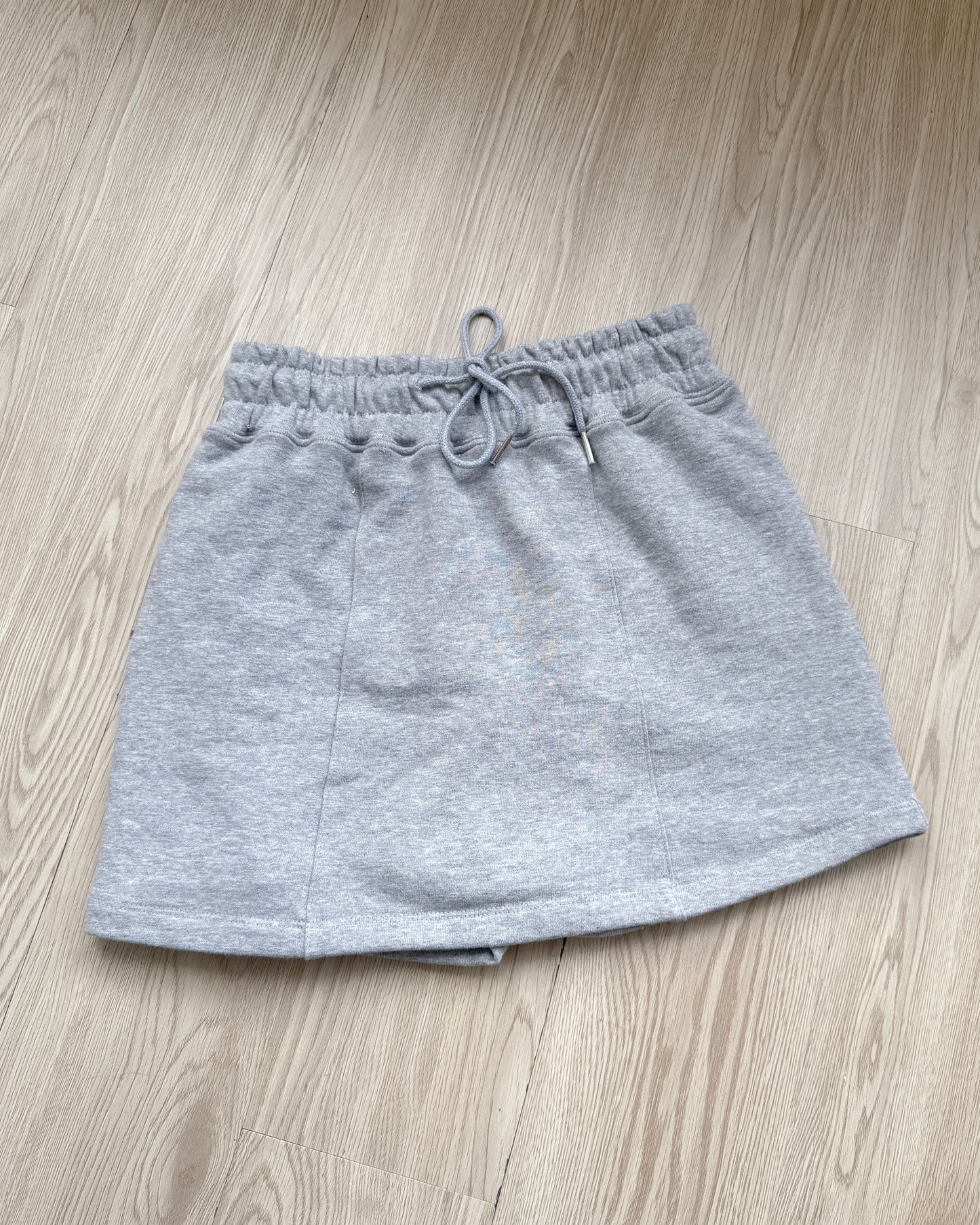 SP019 Pintuck Skort - White | Gray | Black