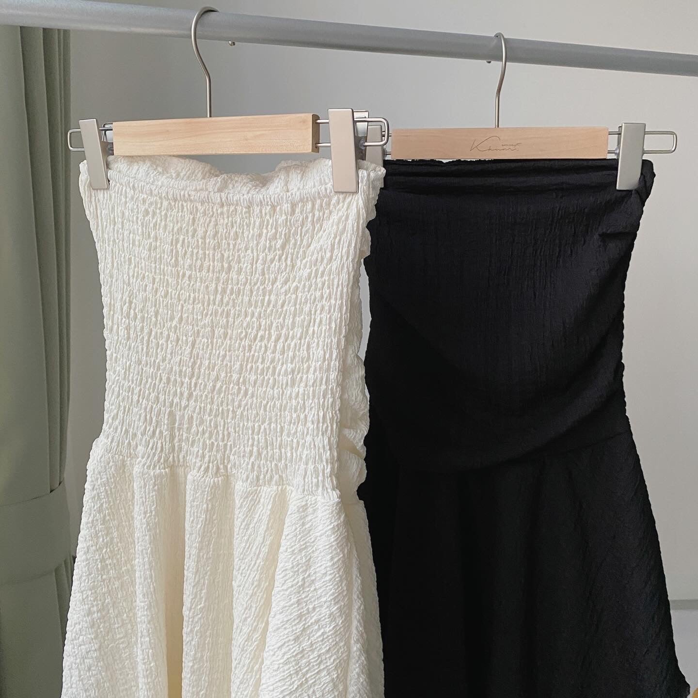 DS243 Texture Tube OPS - Black | White