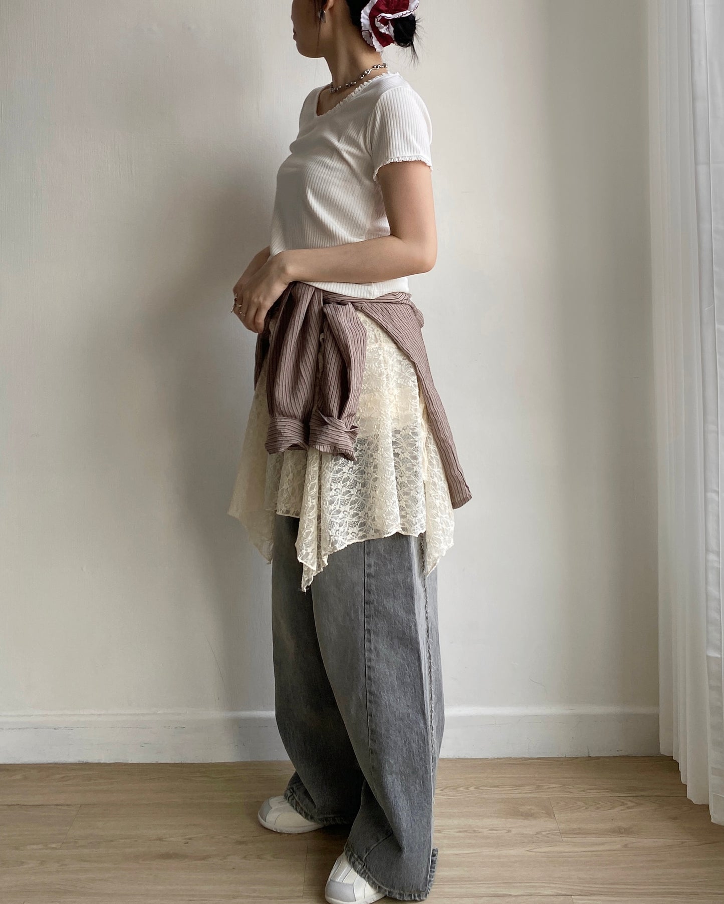 SK188 Lace Skirt - Ivory | Gray