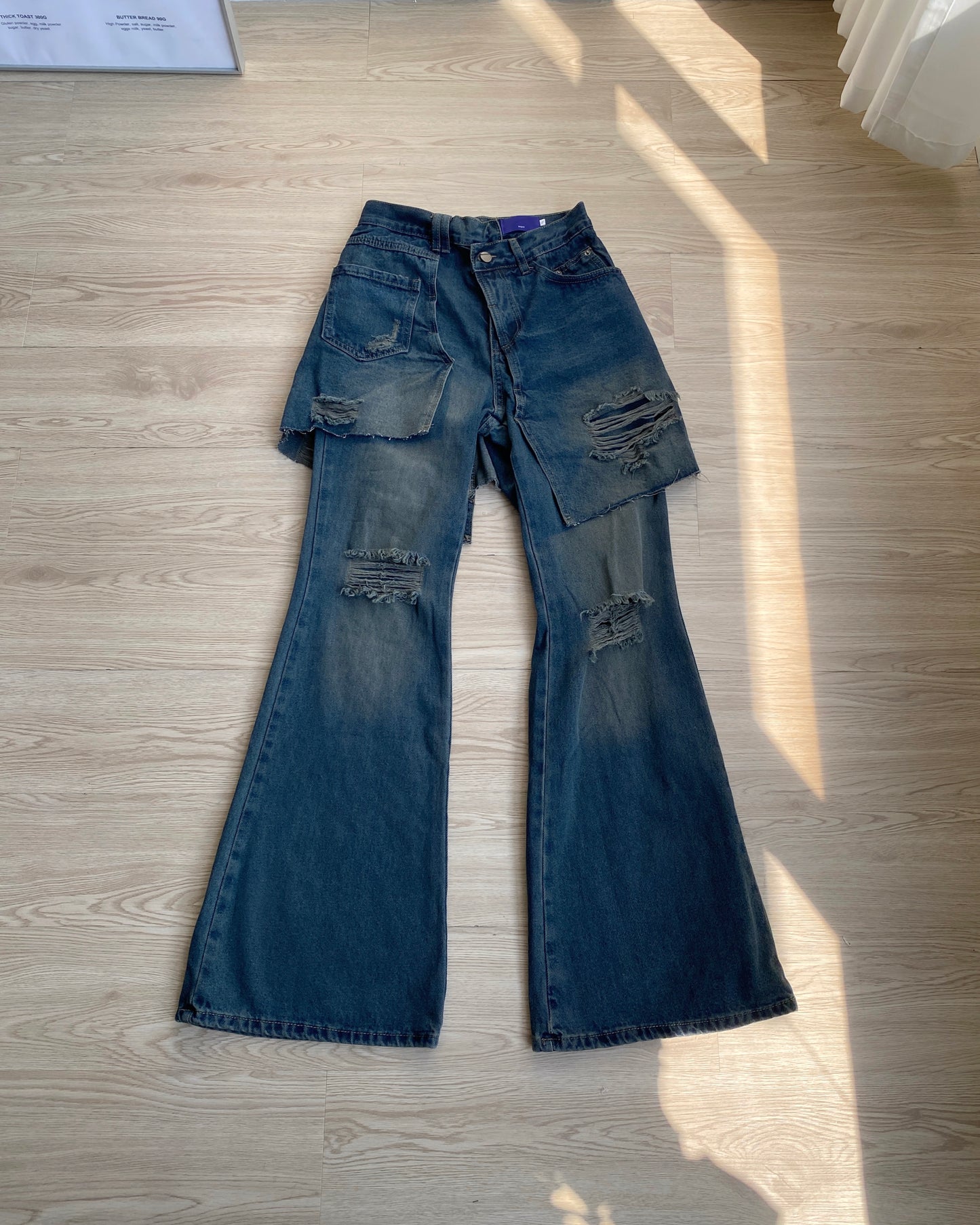 現貨 JN053 Bootcut Jeans - Navy