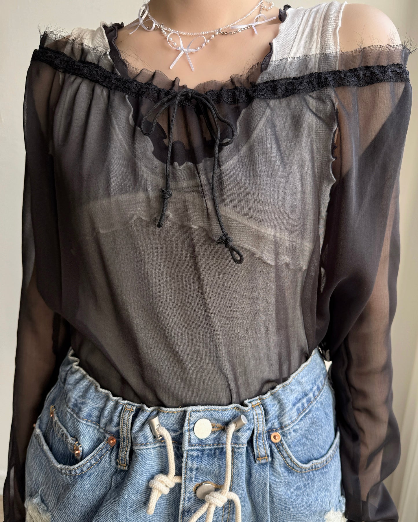 TP576 Sheer Top - White | Black