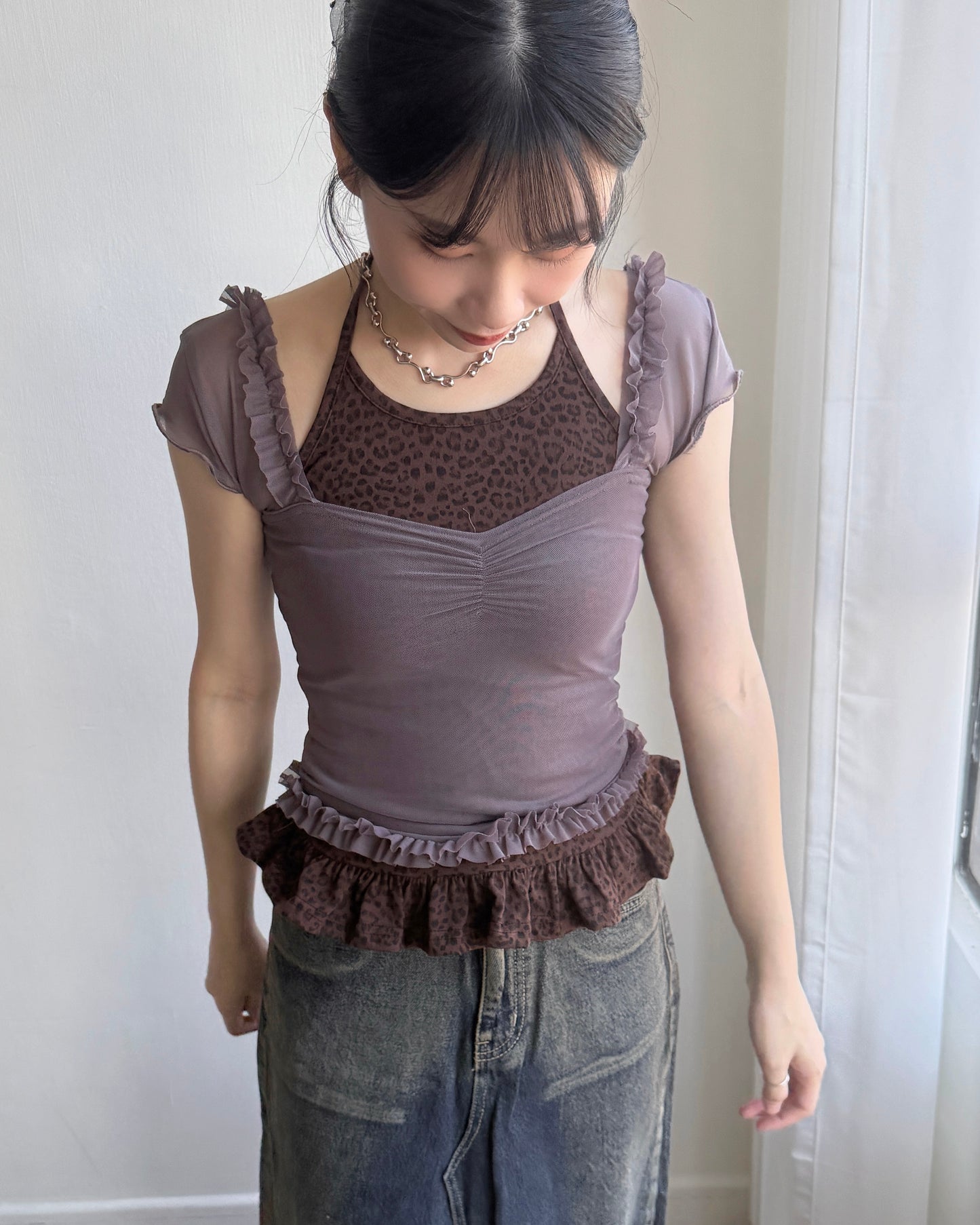 VT259 Leopard Print Top - Gray | Mocha