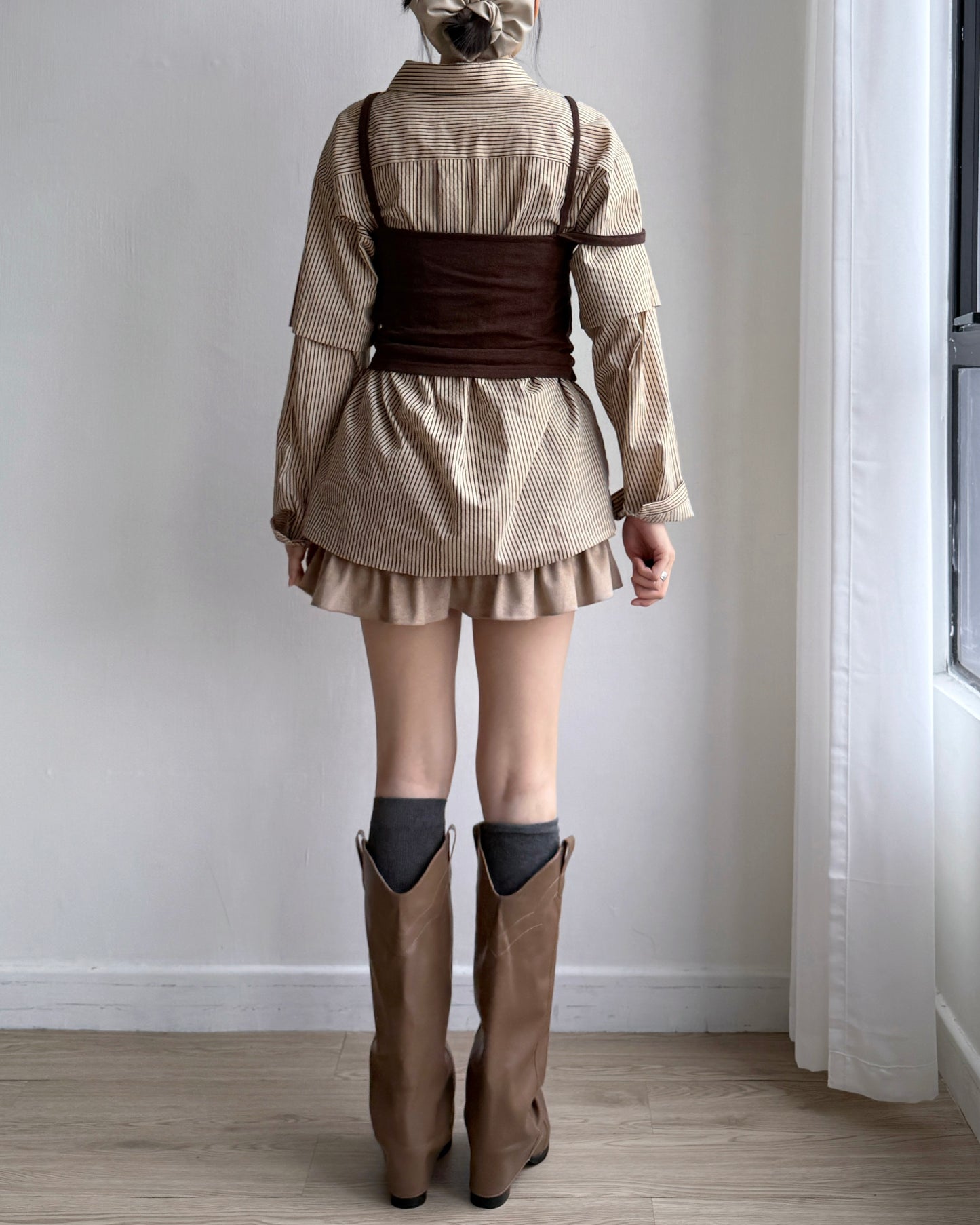 VT265 Asymmetric Vest - Brown | Dark Gray