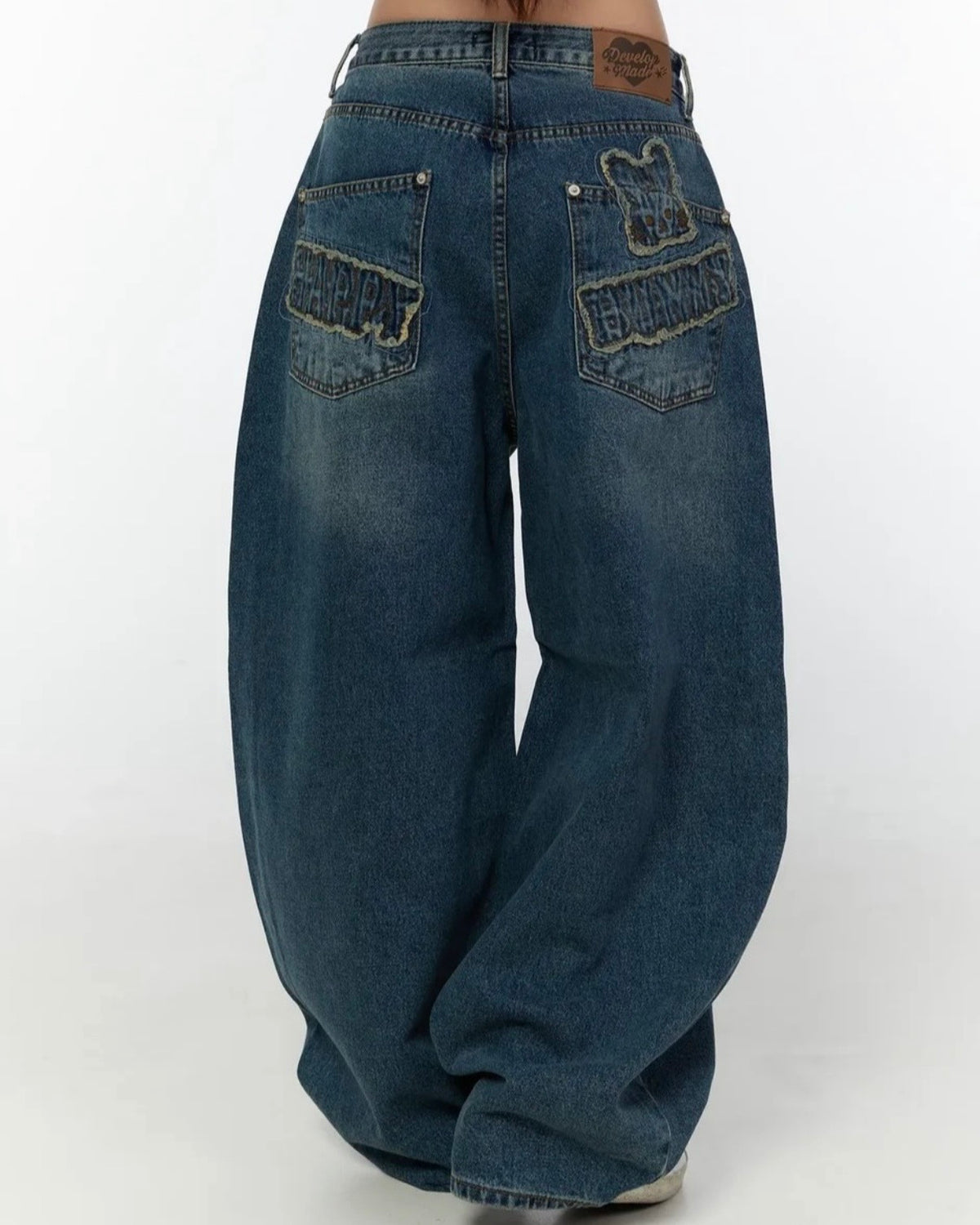 早鳥優惠🐰 JN069 Bunny Patchwork Banana Jeans