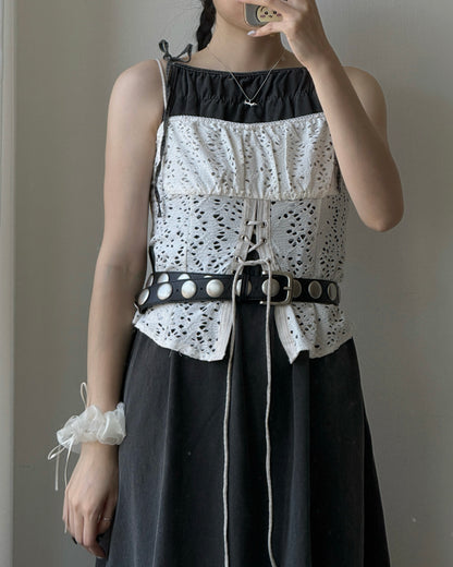 VT319 Eyelet Vest - Ivory