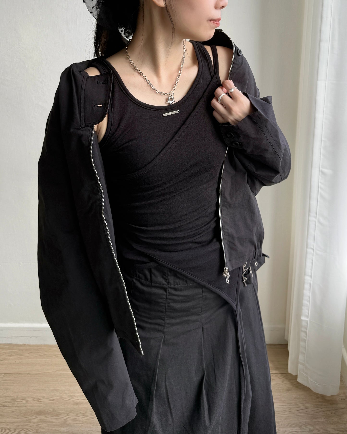 VT260 Layered Vest Set - White | Black | Pink