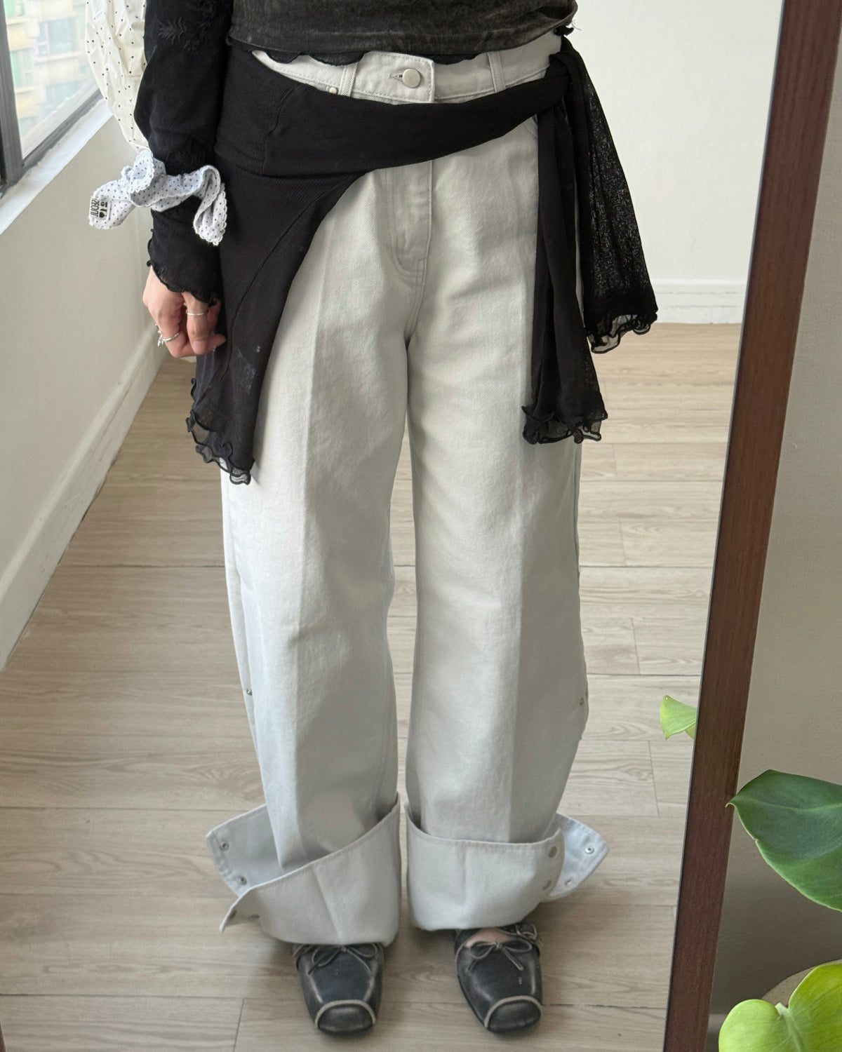 JN068 Flip Wide Jeans - Gray | Black
