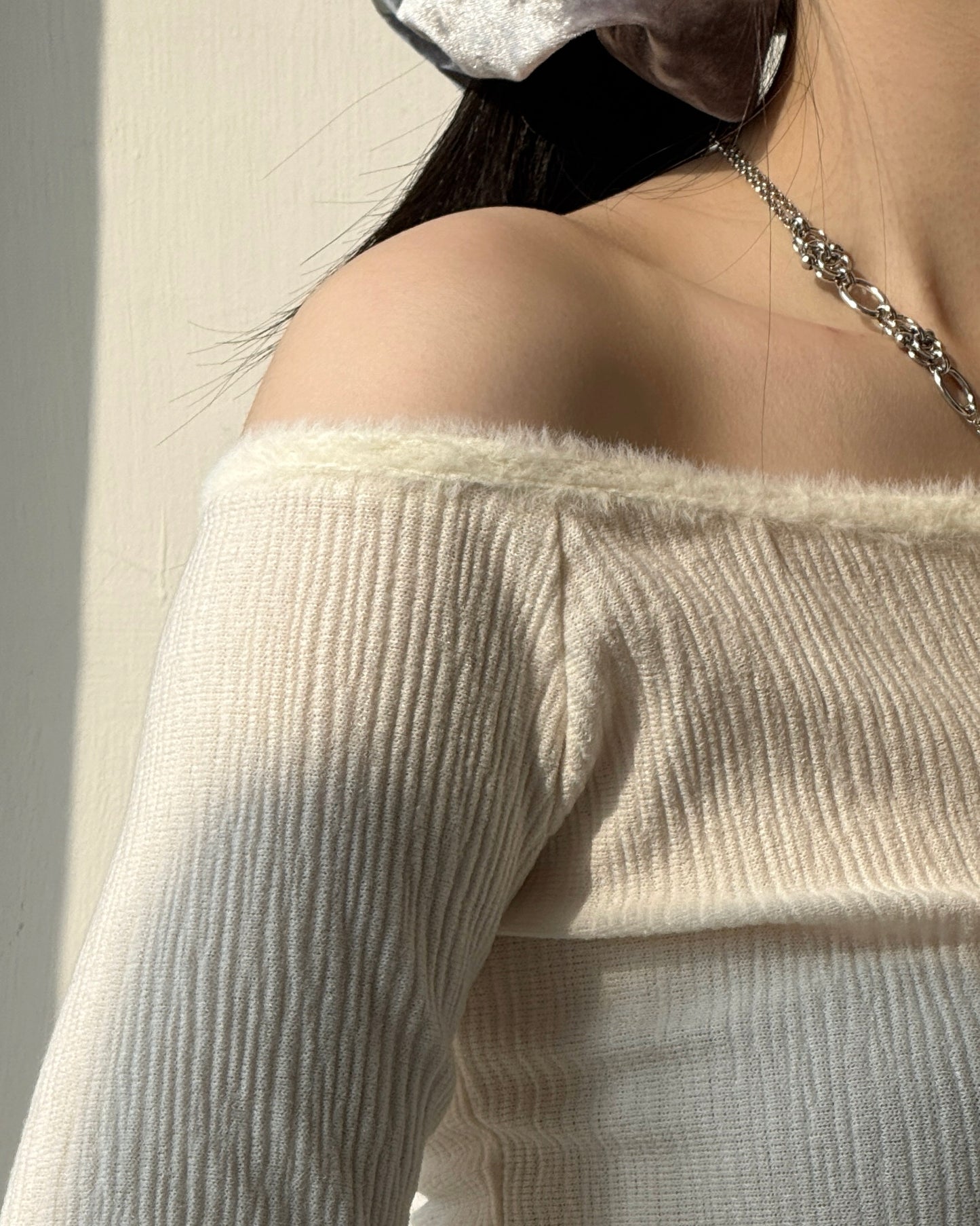 TP563 Trimmed Top - White | Black