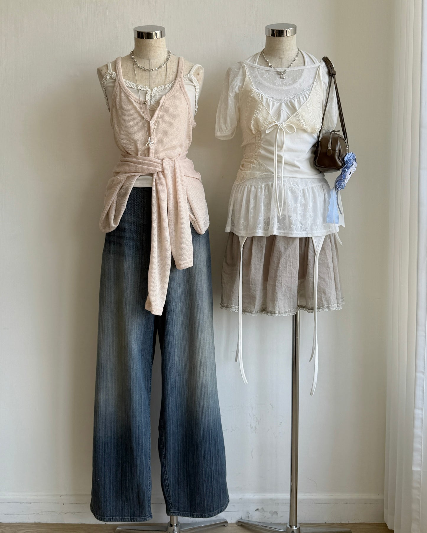 SK223 Porter Frill  Skirt - Beige | White