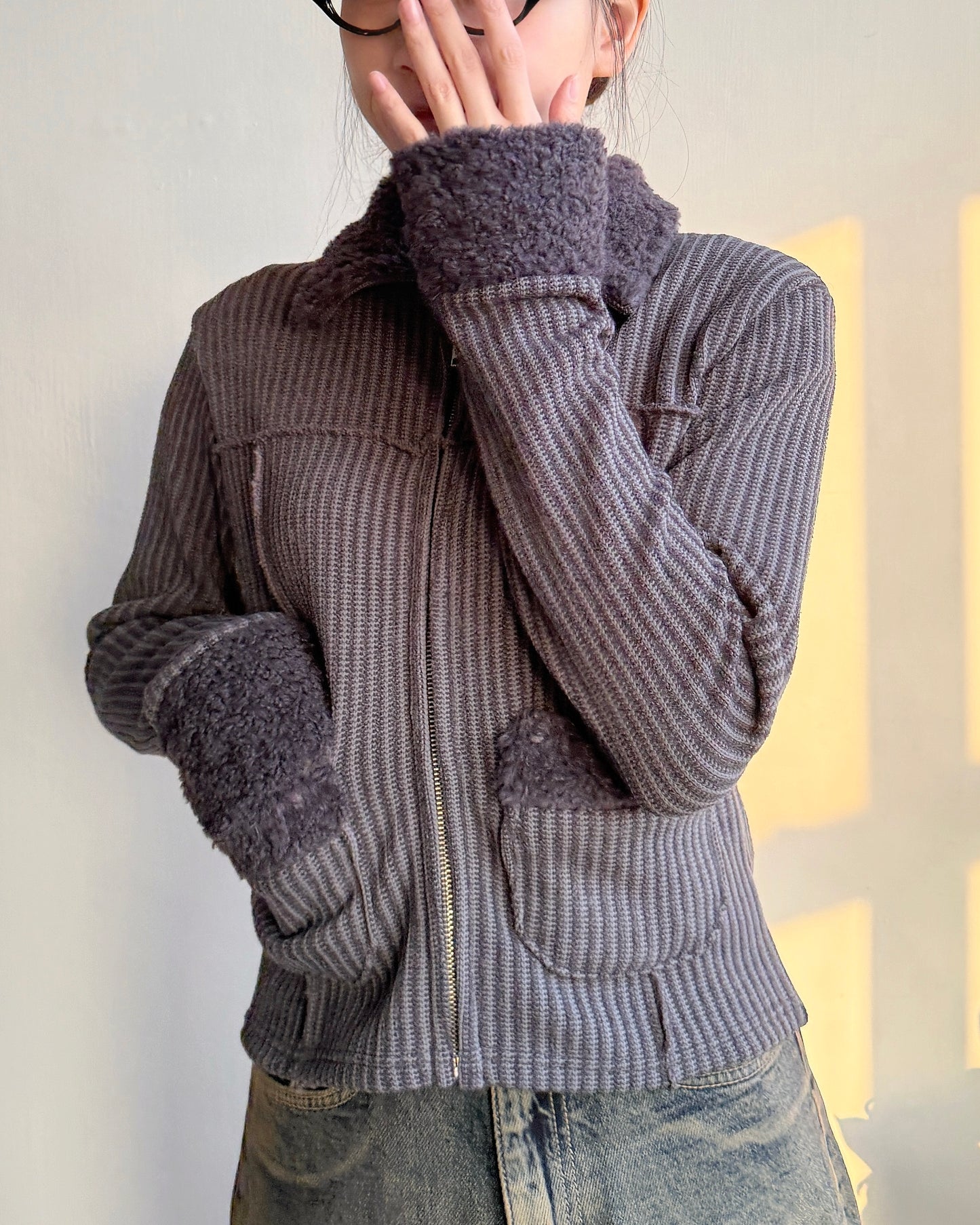 TP565 Fur Zip-up Top - Ivory | Charcoal