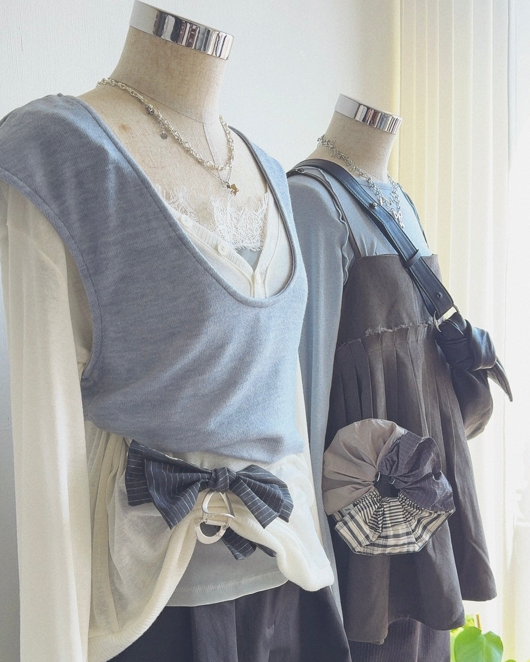 VT335 U-Neck Vest - Black | Cloud | Ivory | Gray