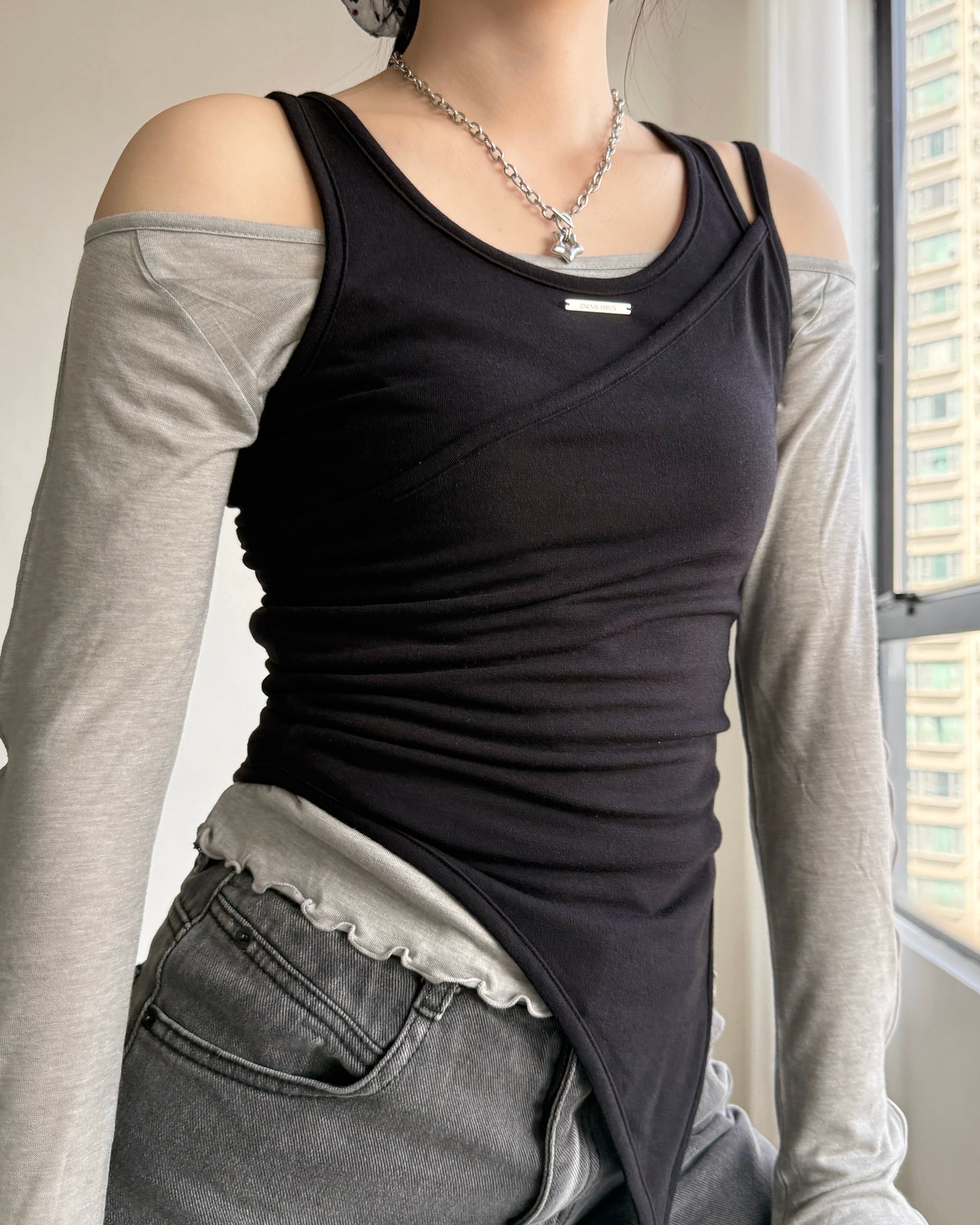 VT260 Layered Vest Set - White | Black | Pink