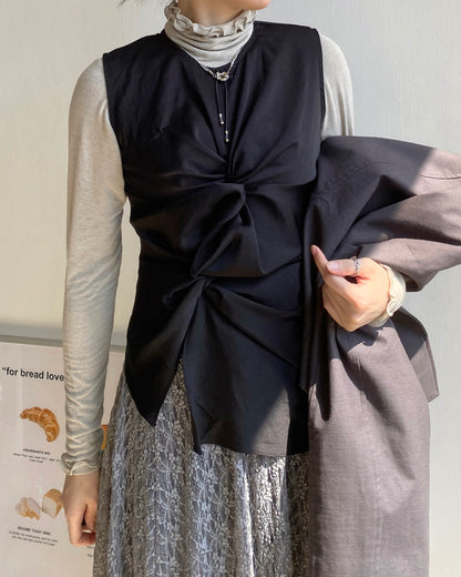 現貨 VT224 Knot Vest - White | Black