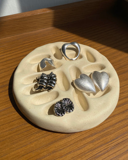 KA299 Nuts Earring