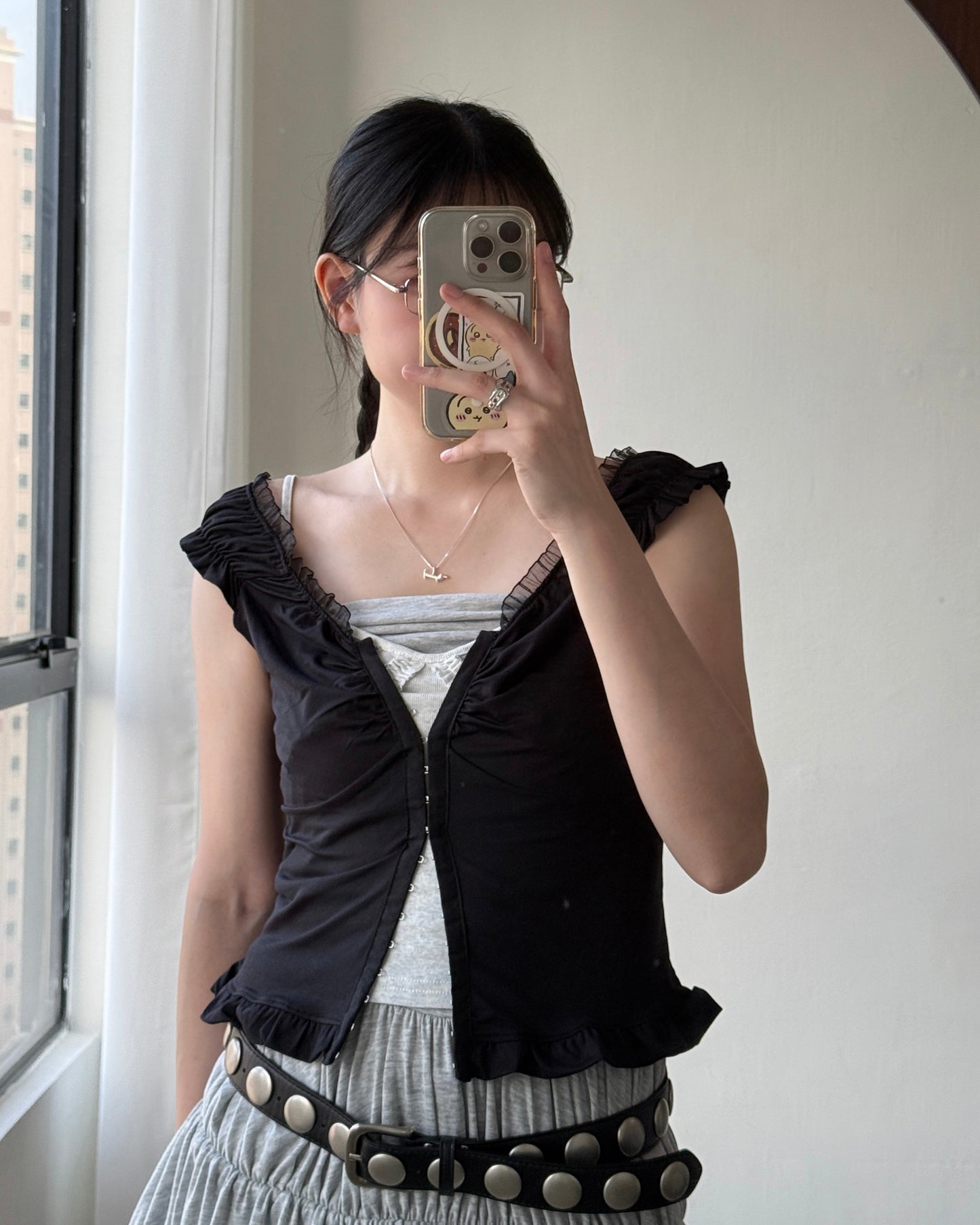 VT324 Frill Ruffle Vest - White | Black