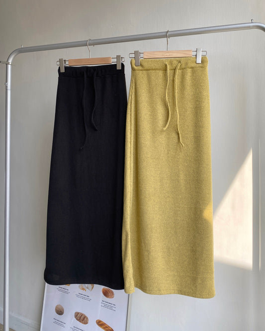 現貨 SK176 Must have!! Skirt - Black | Mustard
