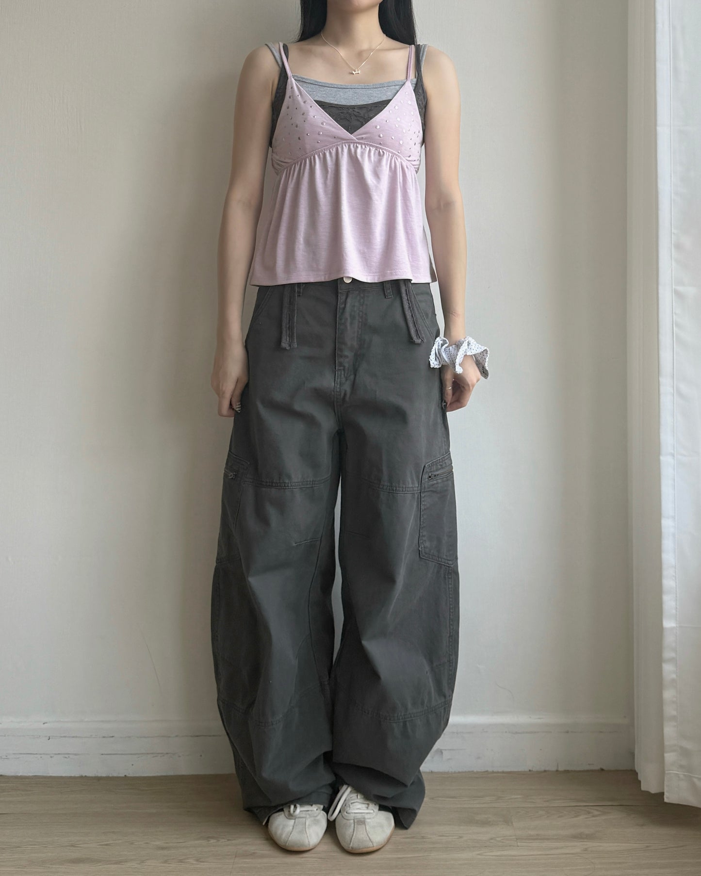 VT315 Beaded Frill Vest - Black | Pink