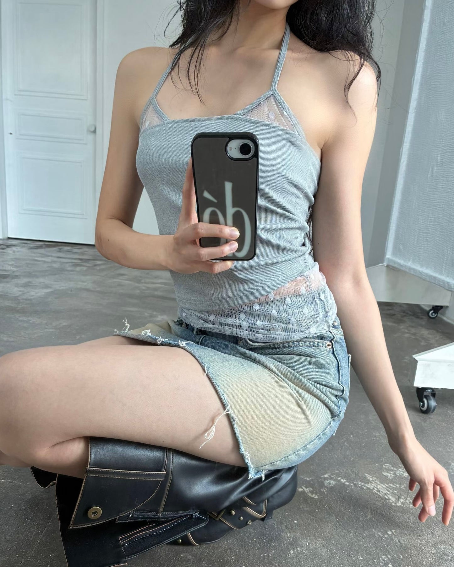 VT314 DotDot Halter Vest - Gray | Black
