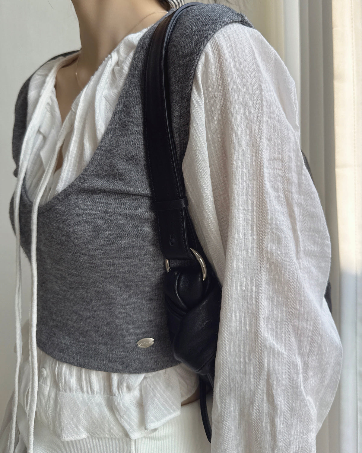 TP620 Pintuck Tie Blouse - Black | White