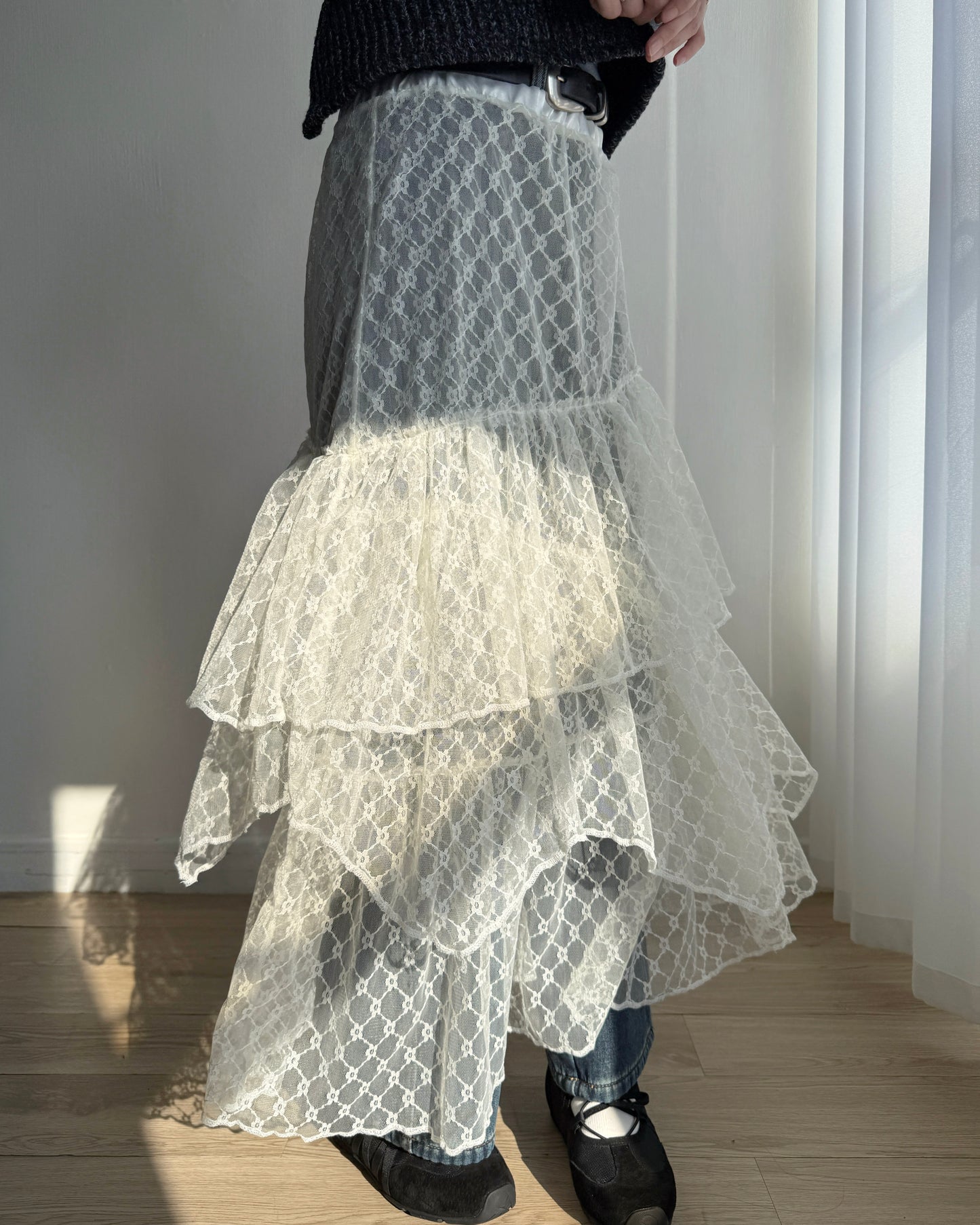 SK209 Lace Layer Skirt - White | Black