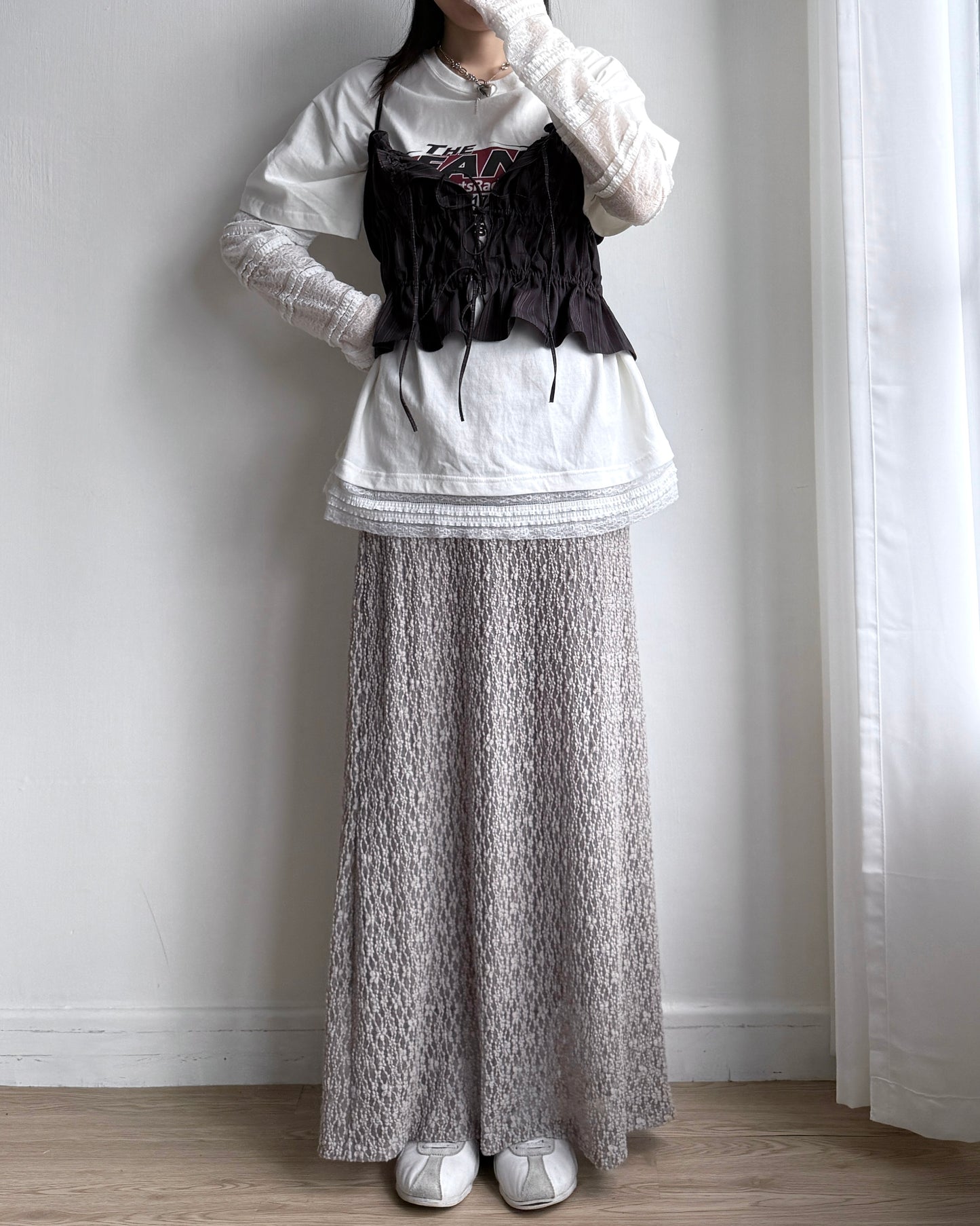 VT264 Eva Vest - Beige | Black