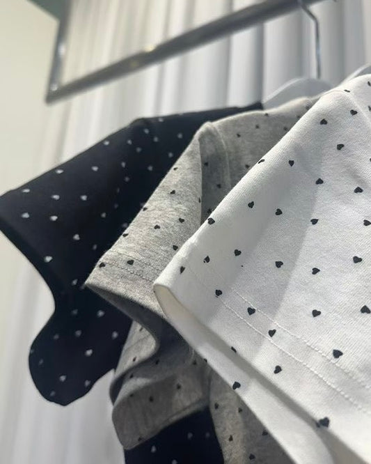 TP565 Many Heart TEE - White | Gray | Black