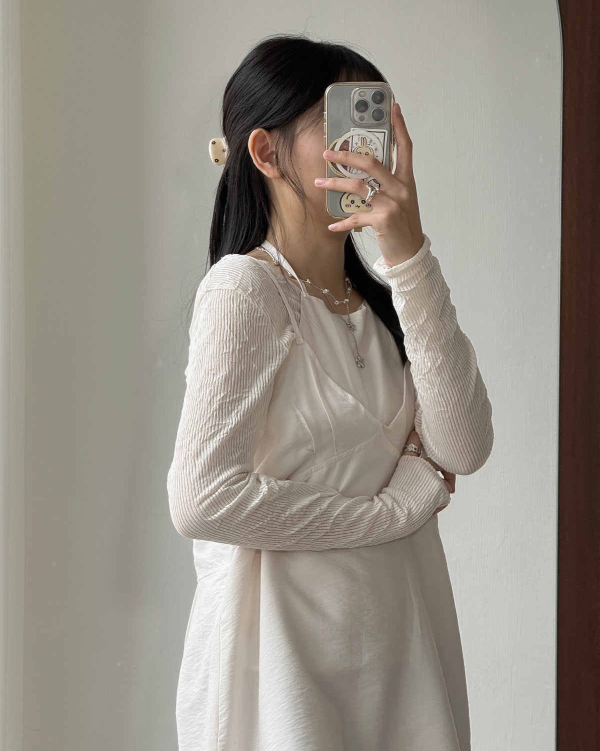 TP608 V-Neck Wrinkles Top - Ivory | Gray | Black
