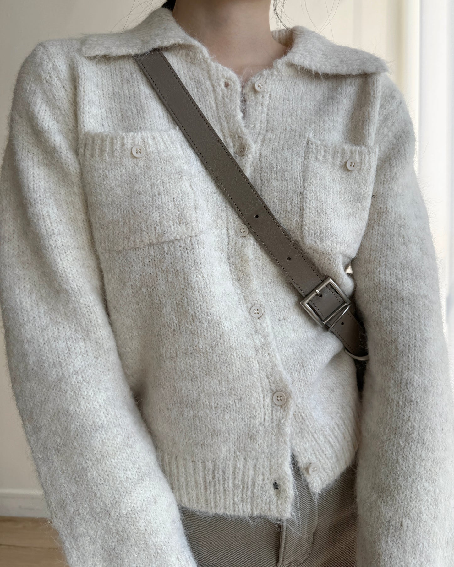 TP561 修身口袋針織上衣 - Ivory | Charcoal