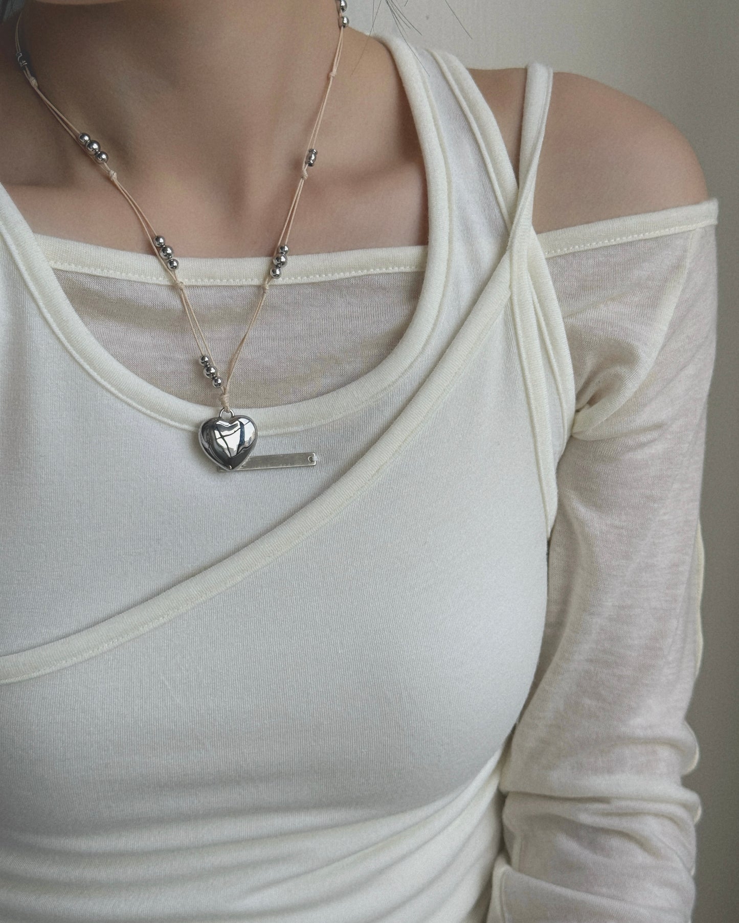 KA357 Handmade Sumsum Necklace - Ivory