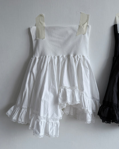 SK224 Lace Pleated Skirt/Tube Top - White | Black