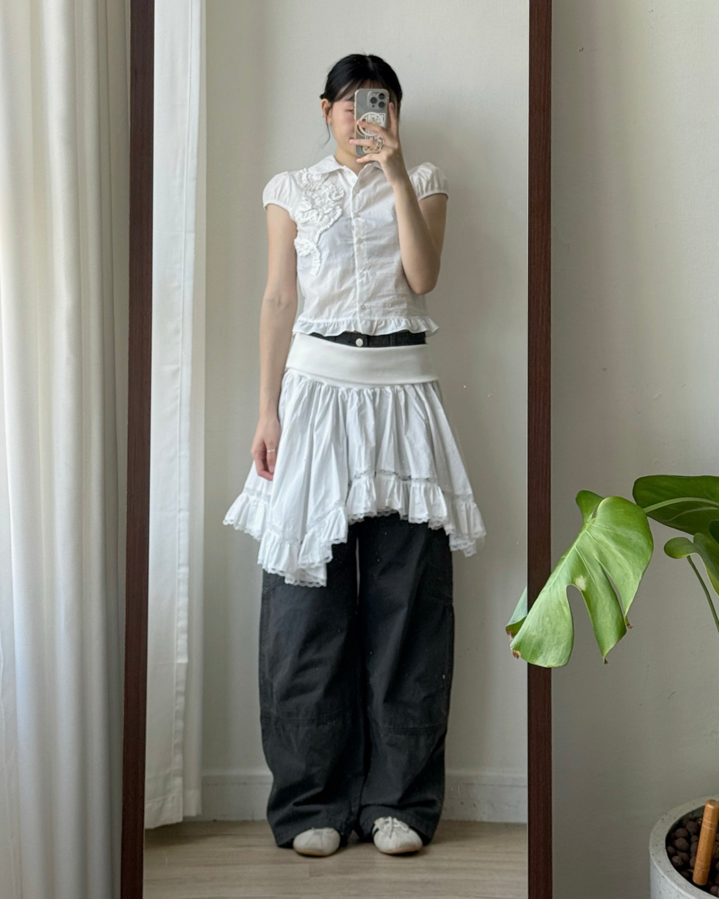 TP599 Embroidery Blouse - White | Black