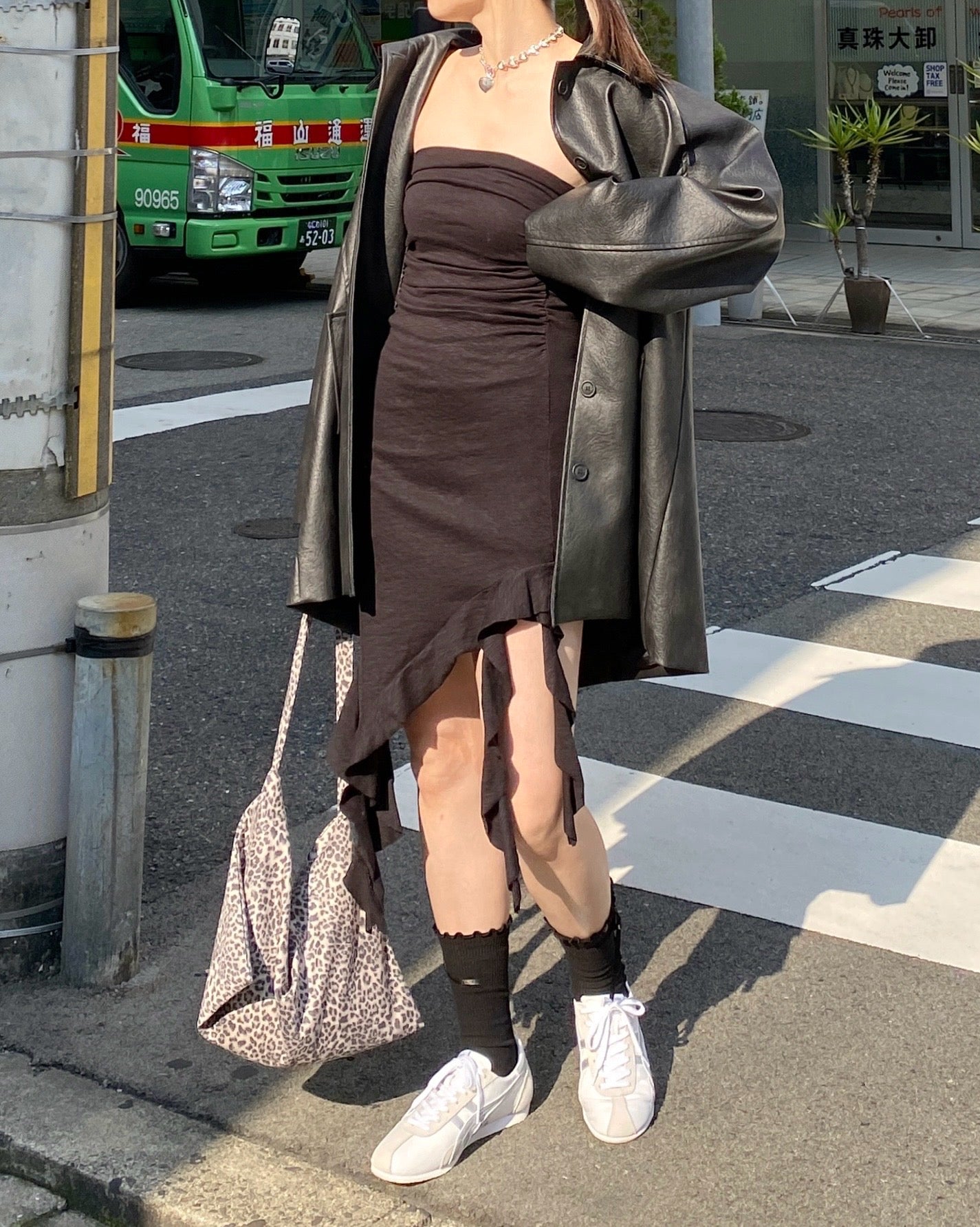 現貨 DS256 Irregular Mini OPS - Black | White