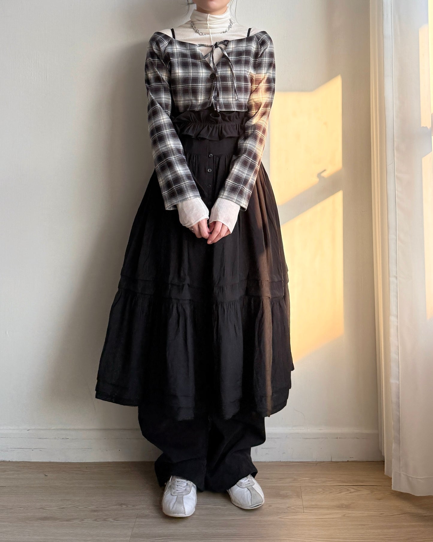 TP563 格仔一字肩短上衣 - Brown | Black