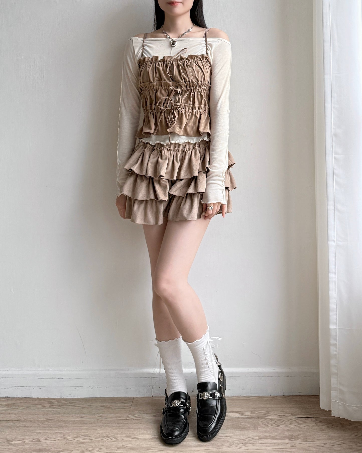 SK202 Suede Skirt Pants - Black | Beige