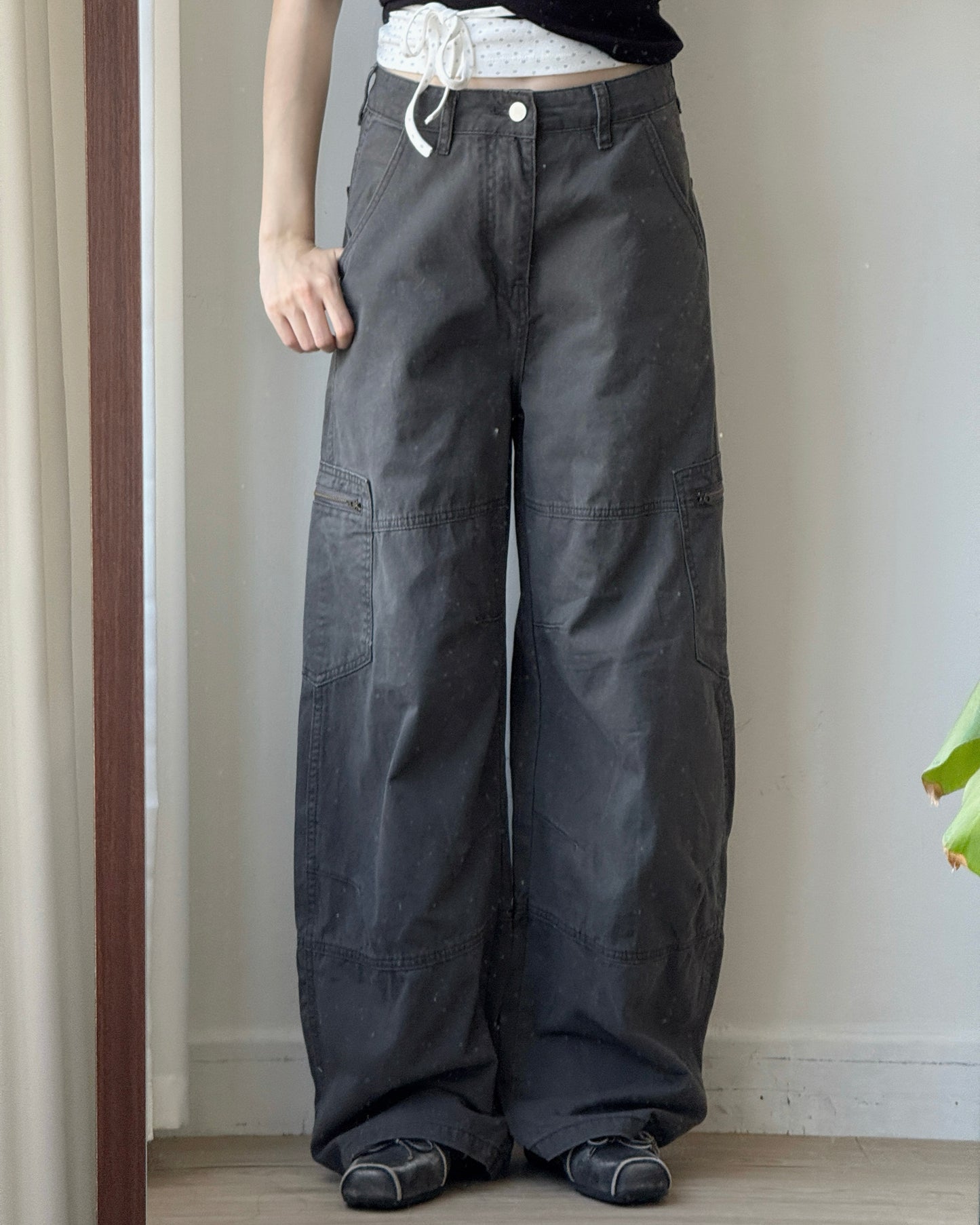 PT084 Unisex Banana Cargo Pants - Beige | Charcoal