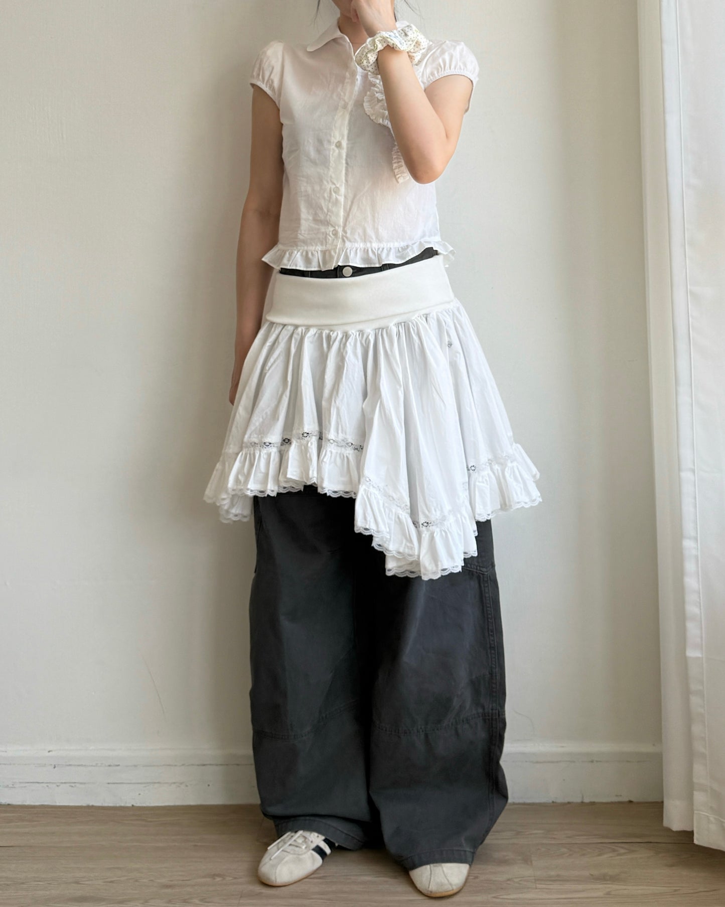 TP599 Embroidery Blouse - White | Black