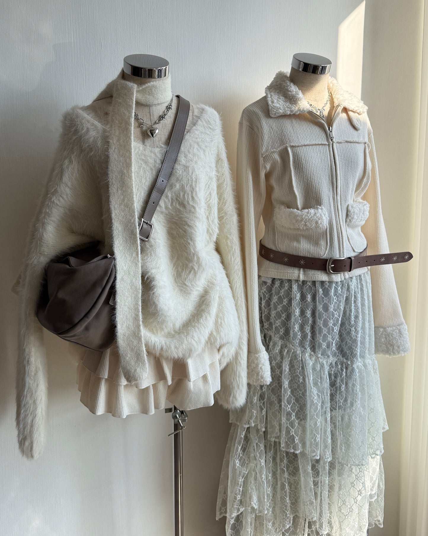 TP566 Fur V-Neck Knit - Pink | White | Brown