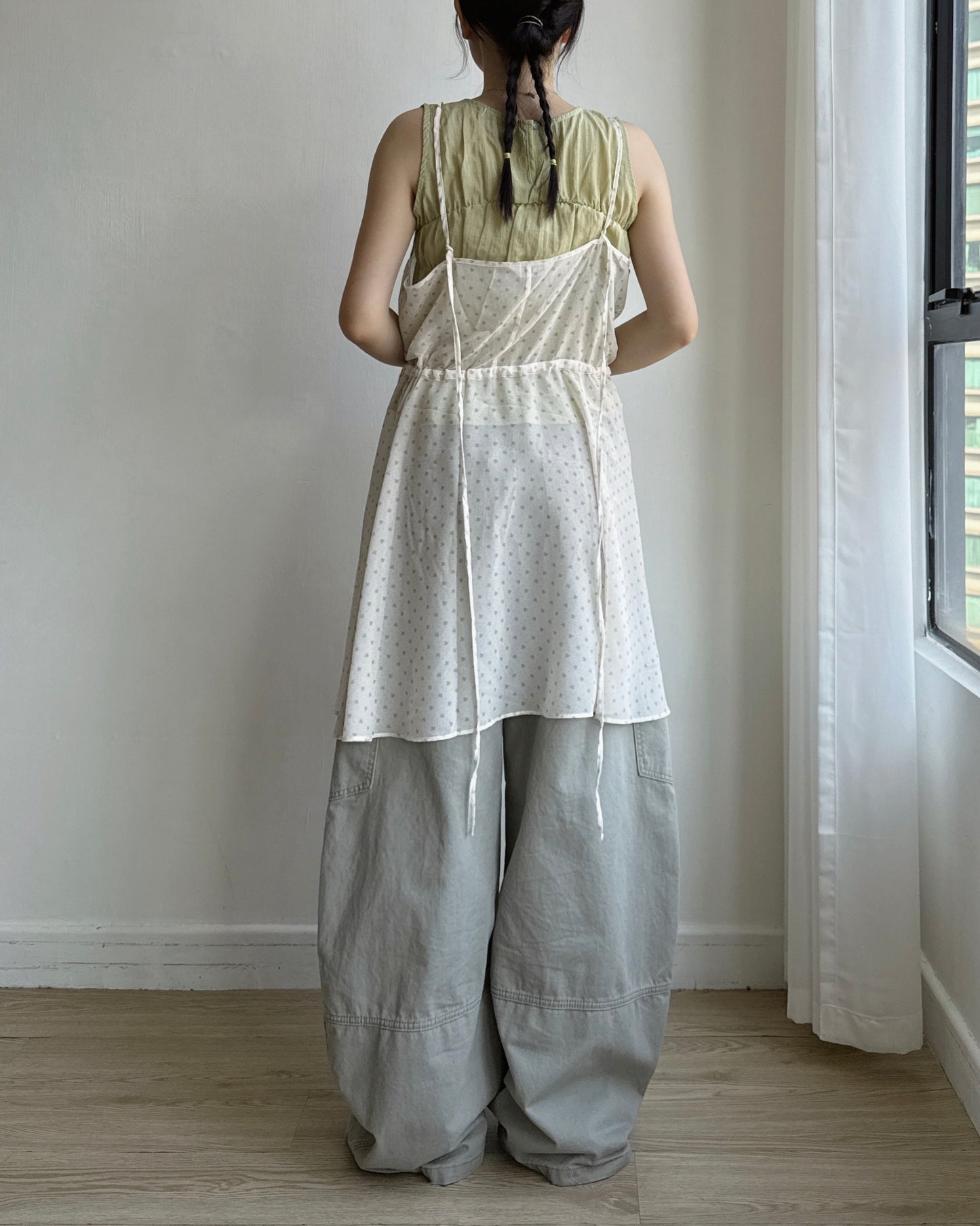 DS295 FaFa Sheer OPS - Ivory