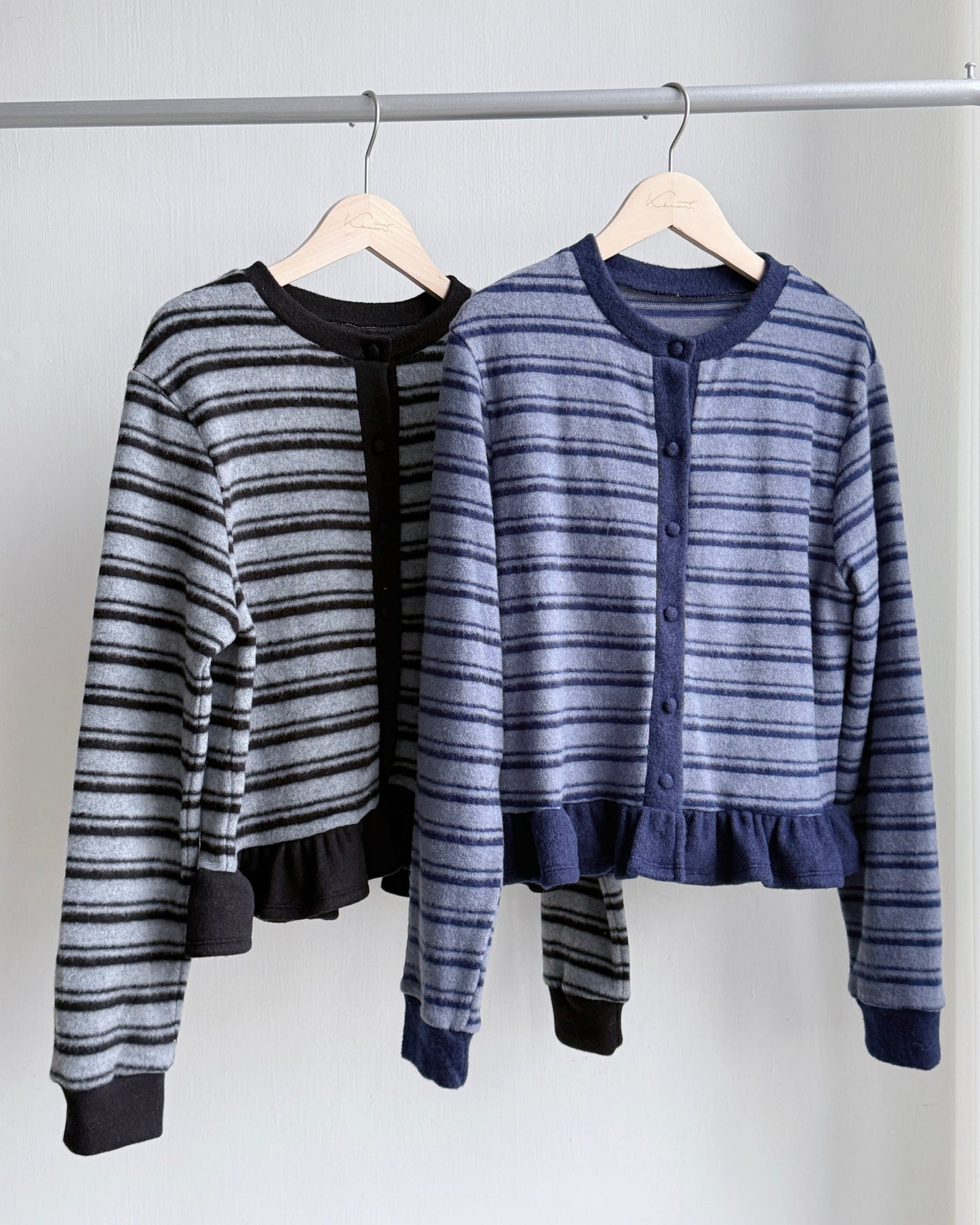 現貨 CD055 Heat Frill Cardigan - Navy | Black