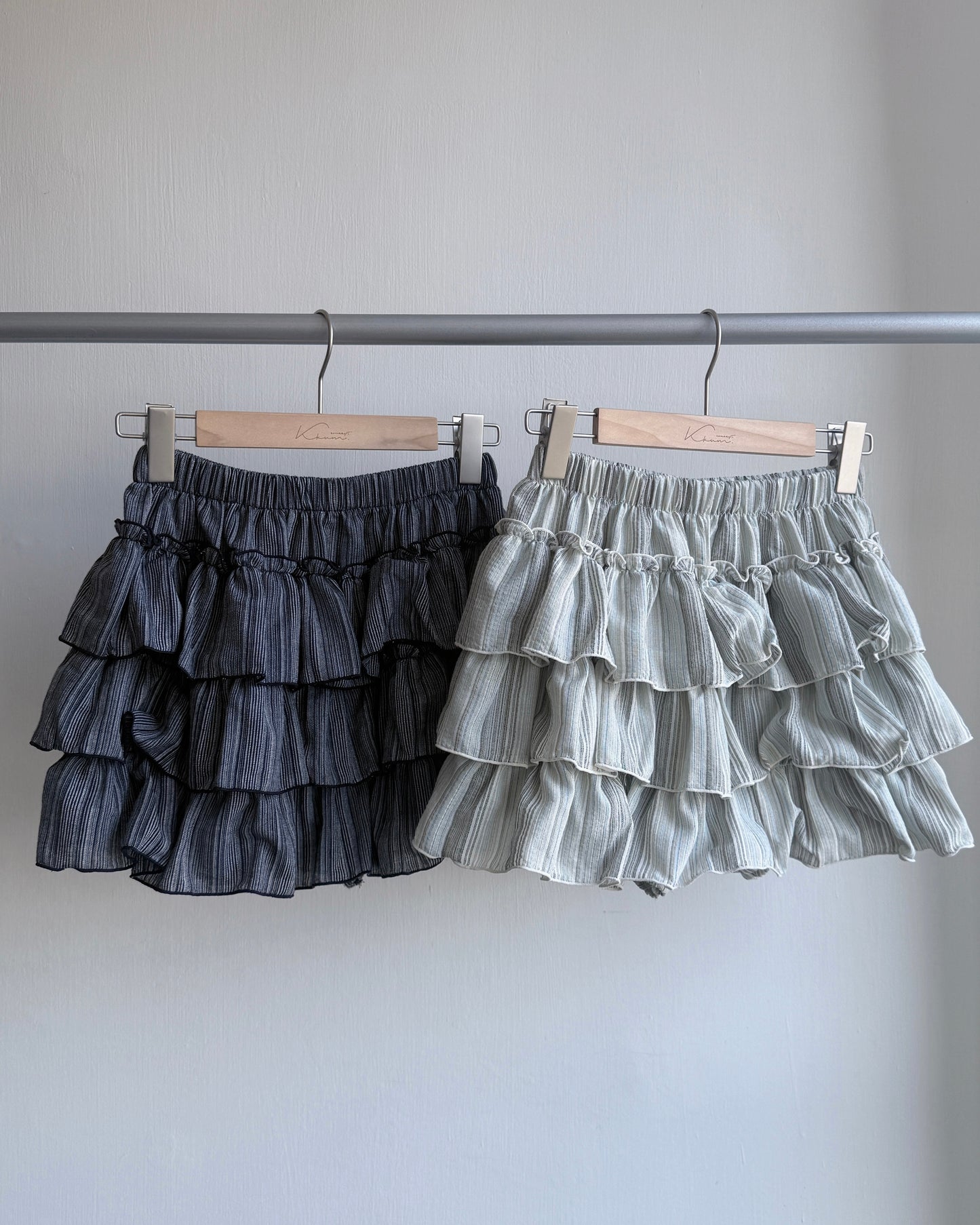 SK198 Mixed Skirt Pants - Mint | Navy