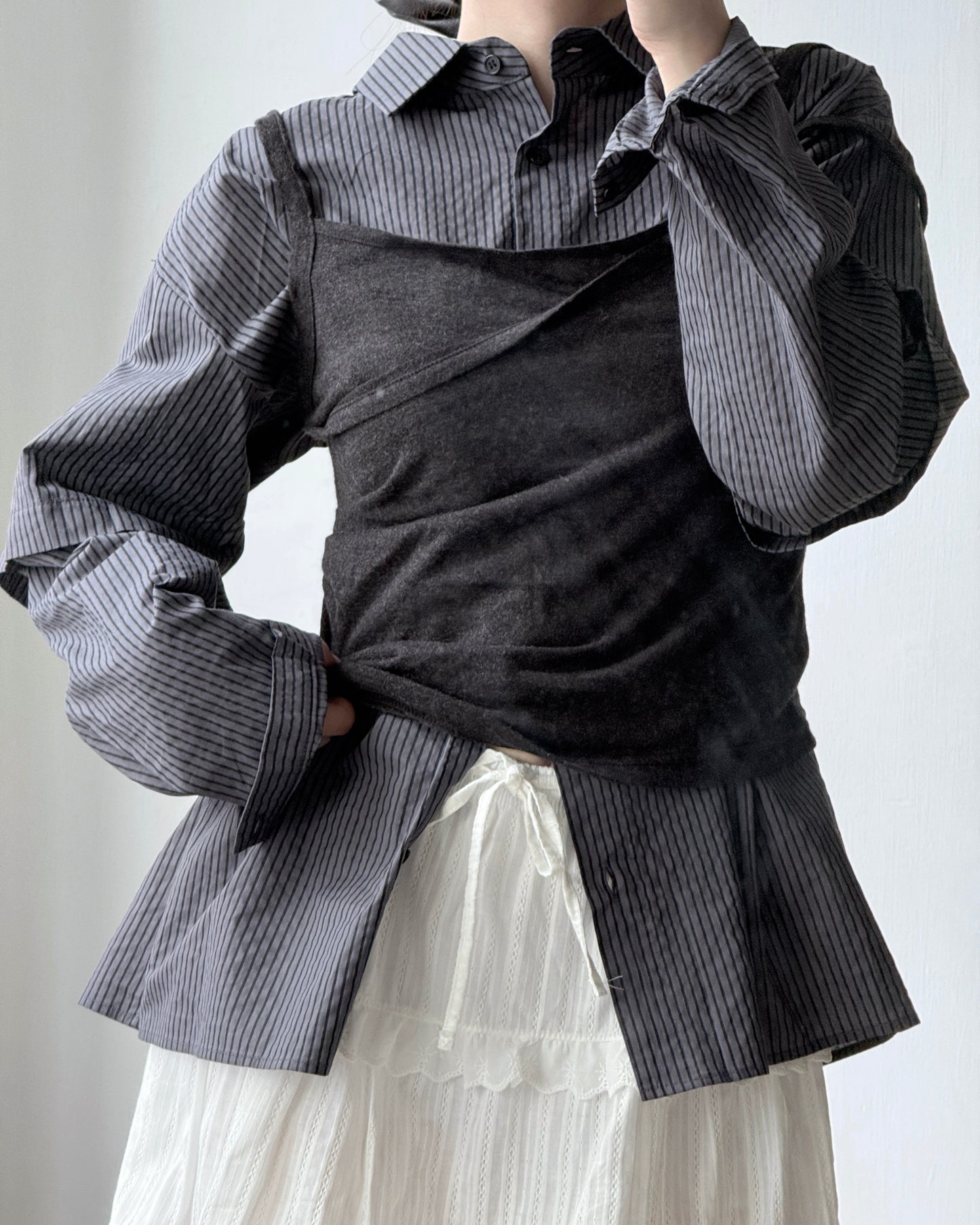 VT265 Asymmetric Vest - Brown | Dark Gray