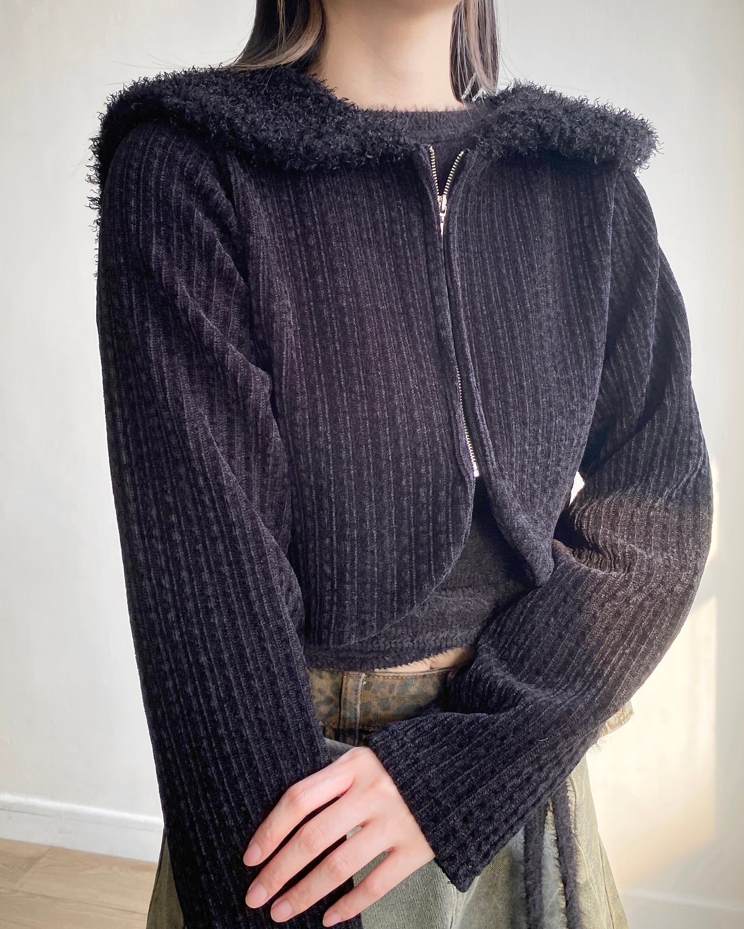 現貨 CD048 momo Cardigan - Khaki | Black